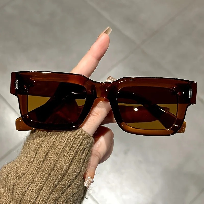 Kacamata Hitam Persegi Panjang - Luxury Lifestyle Store ulasan dan harga